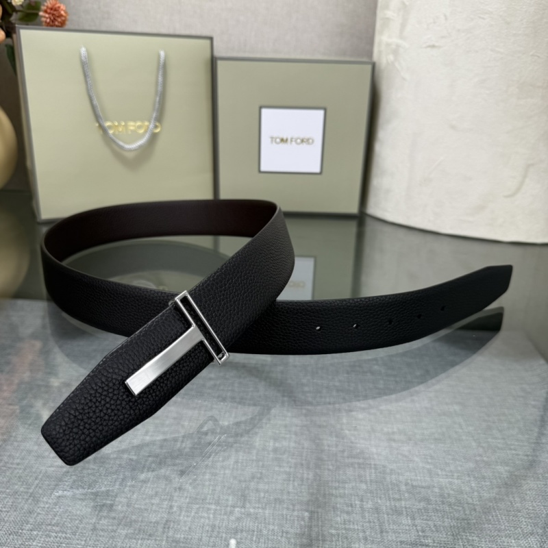 Кожаный ремень с буквой T Tom Ford