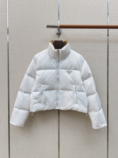 Пуховик Prada