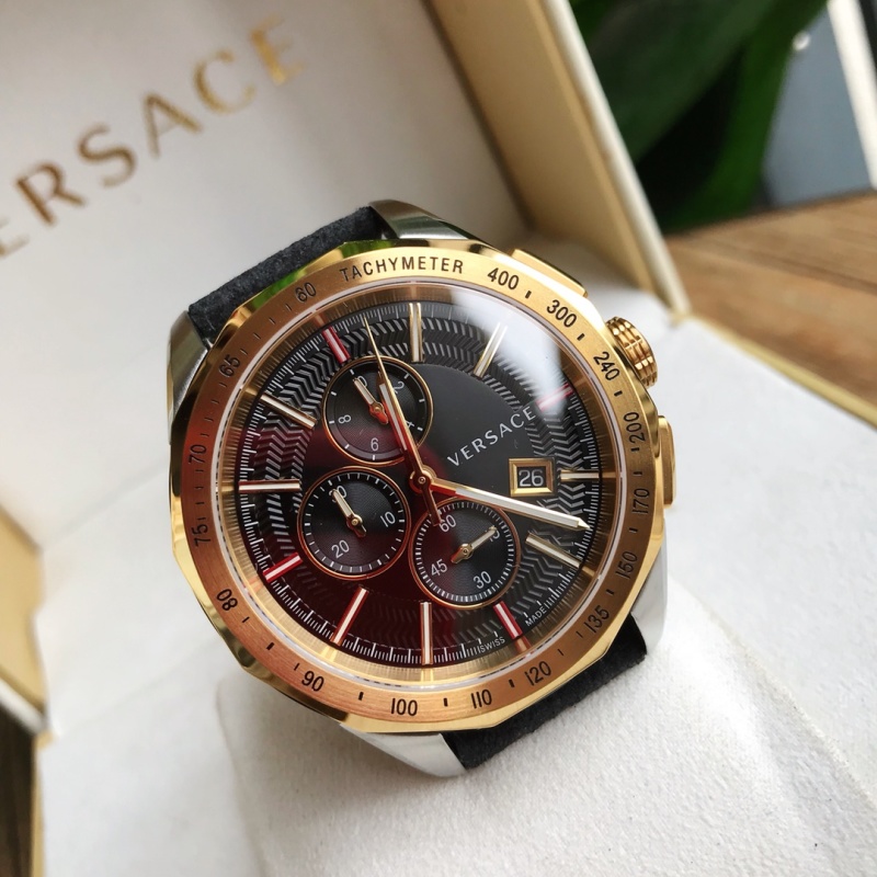 Часы Versace