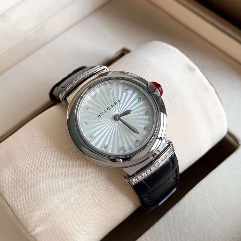 Часы Bvlgari
