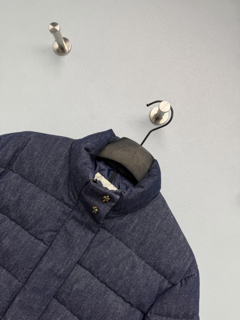 Пуховик Moncler