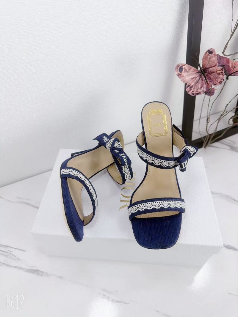 Женские босоножки с ремешком Dior