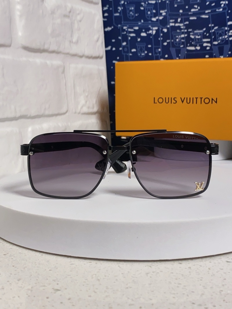 Солнцезащитные очки Louis Vuitton черные квадратные
