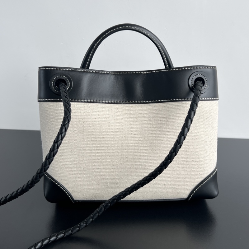 Сумка Bottega Veneta Andiamo из кожи и холста