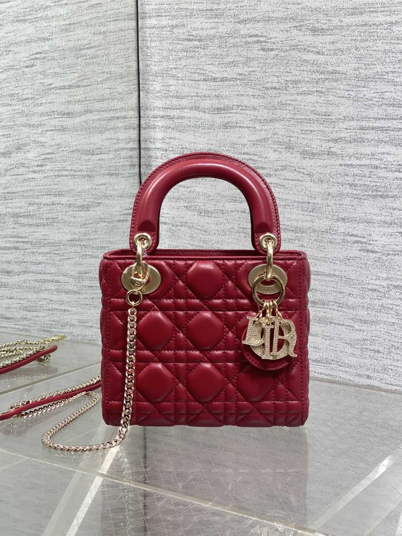 Сумка Dior Lady Dior красная