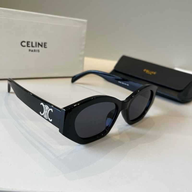 Солнцезащитные очки Celine