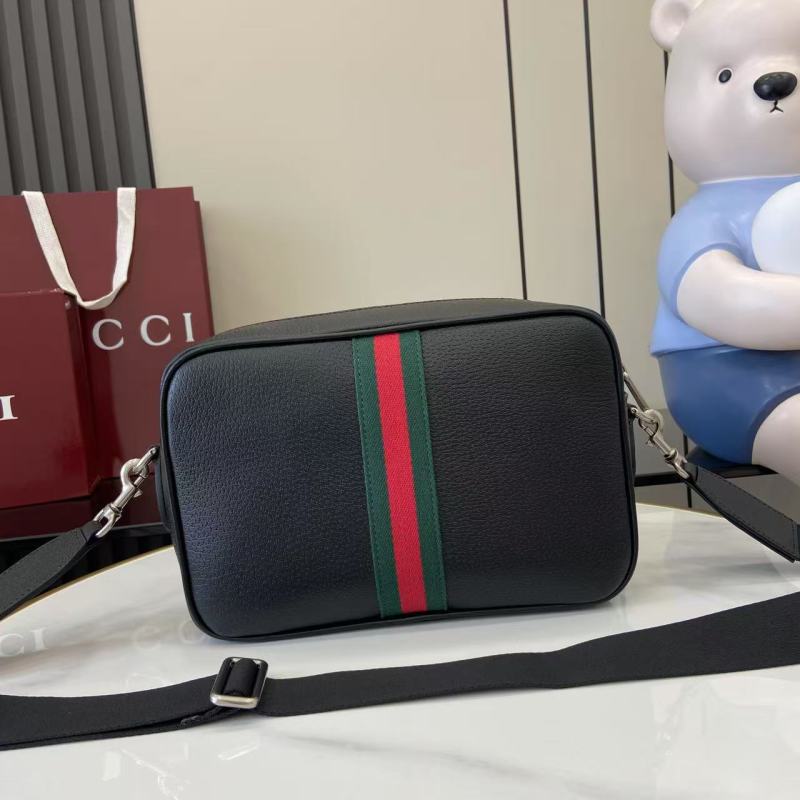 Черная сумка-кроссбоди Gucci с красно-зеленой поло