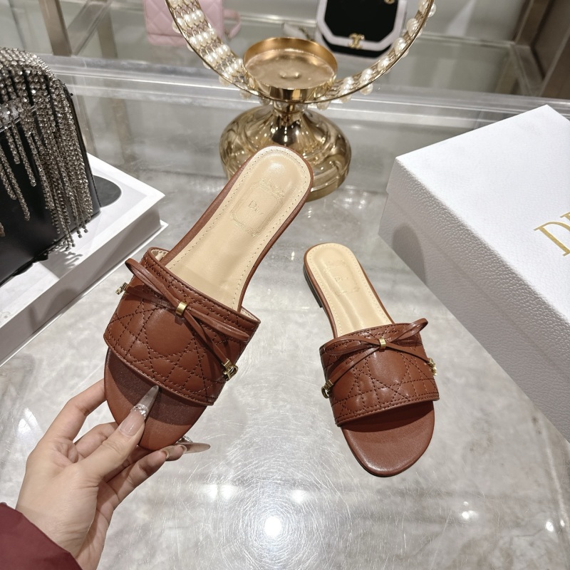 Женские кожаные босоножки с бантом Dior