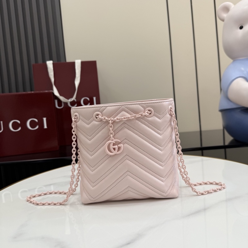 Сумка Gucci розовая с цепочкой
