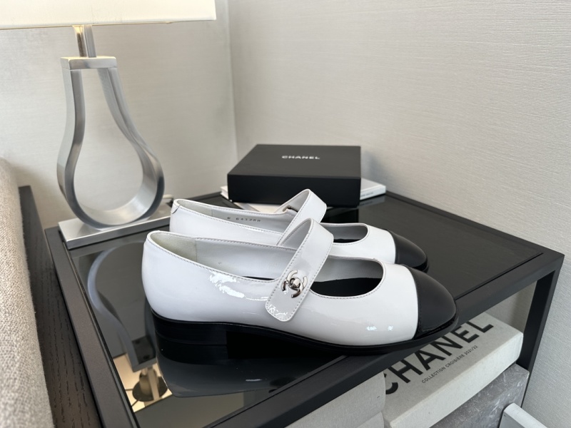 Балетки Chanel 26A