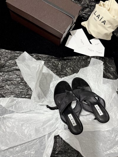 Туфли Alaïa женские на высоком каблуке, черный