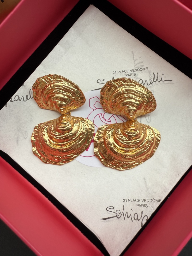 Серьги в форме ракушек Schiaparelli