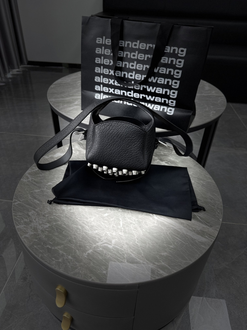 Дизайнерская сумка-ведро с заклепками Alexander Wang
