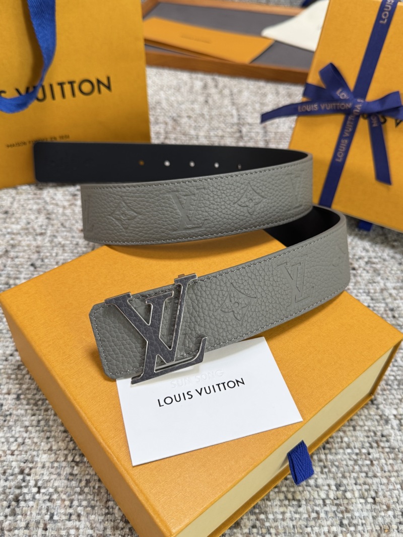 Двусторонний кожаный ремень Louis Vuitton