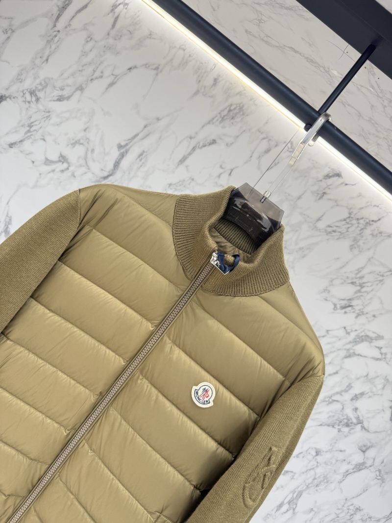 Пуховик Moncler