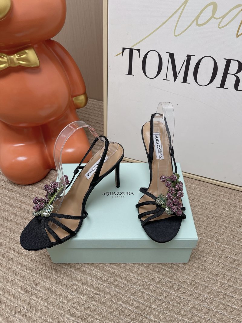 Женские босоножки AQUAZZURA с кристаллами черного цвета