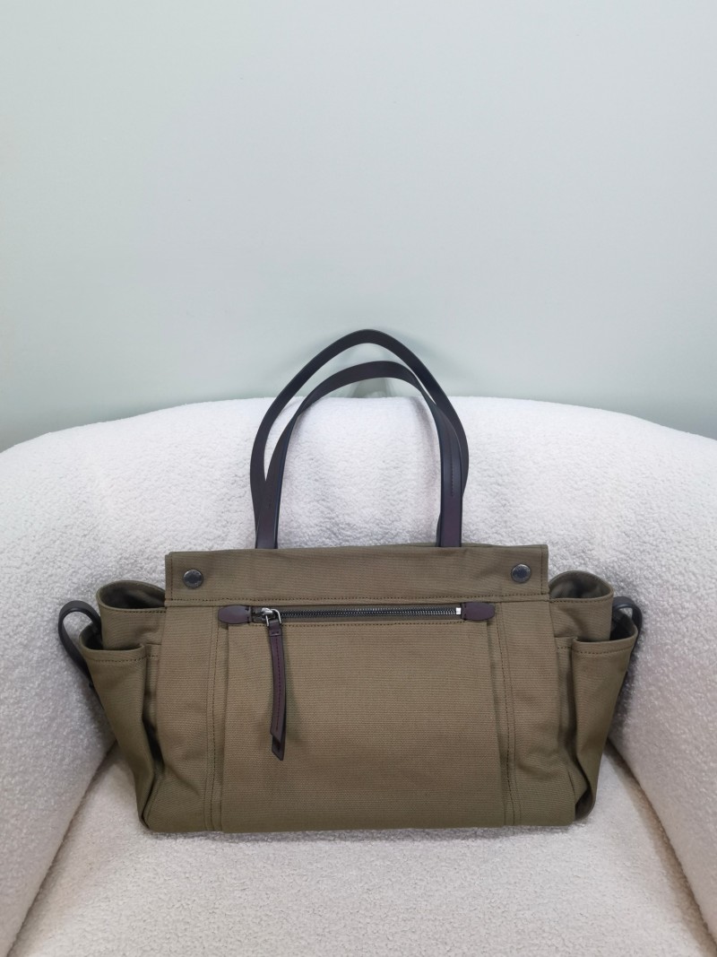 Сумка Prada Route из нейлоновой ткани с кожаными вставками