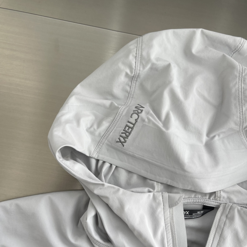 Куртка мужская легкая GAMMA MX серая Arc'teryx