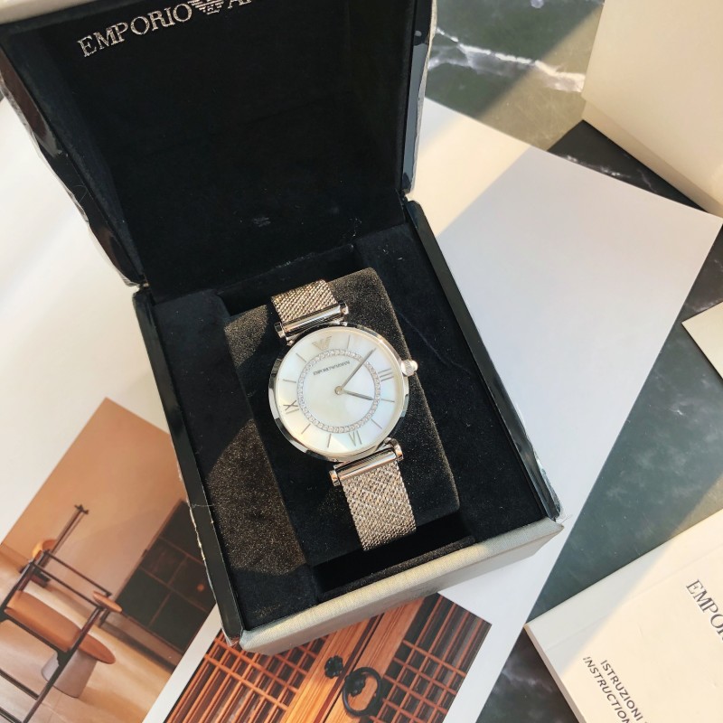 Часы Armani