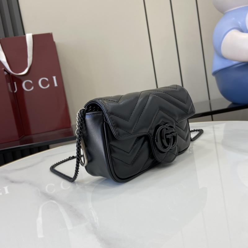 Черная сумка Gucci с цепочкой