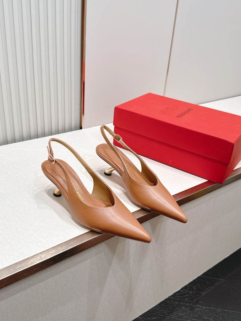 Женские босоножки Salvatore Ferragamo с металлическим каблуком