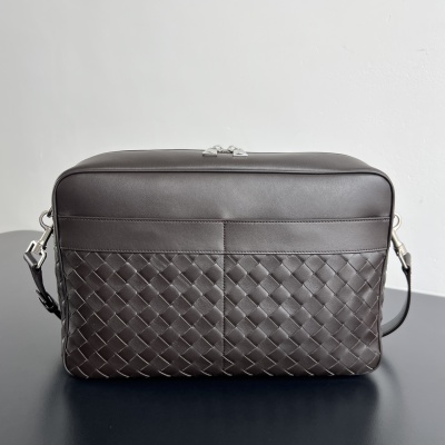 Кожаный портфель Bottega Veneta с плетением Intrecciato