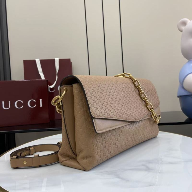 Сумка-клатч Gucci бежевая с цепью