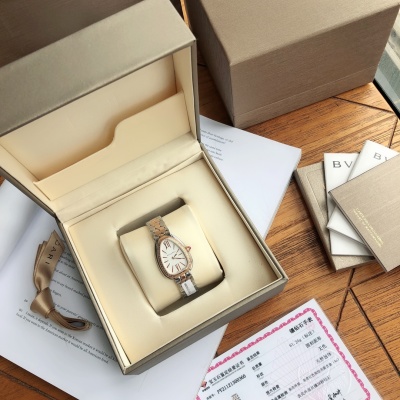 Часы Bvlgari
