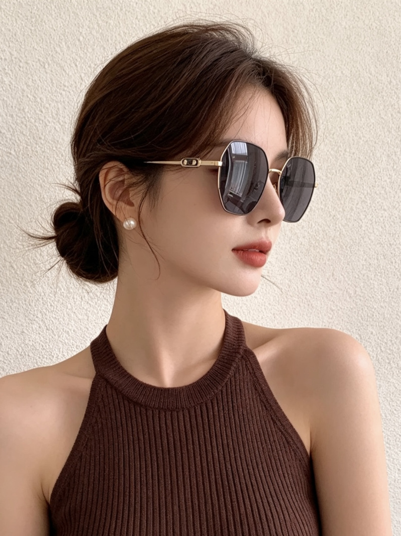 Солнечные очки Dior
