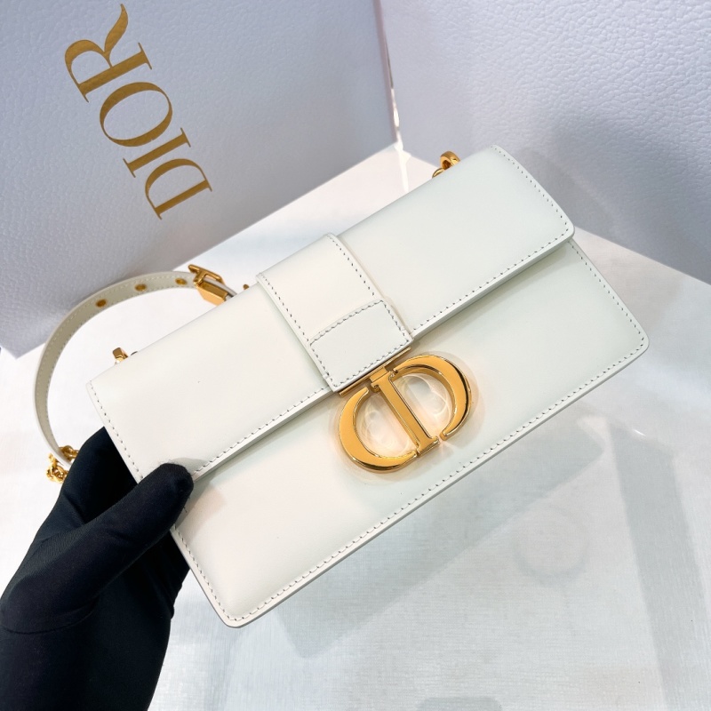 Сумка Dior Montaigne 30, белая