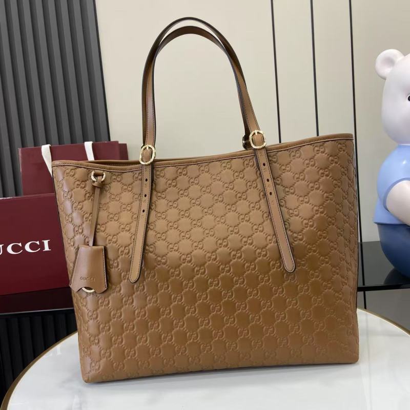 Сумка-тоут Gucci GG Supreme