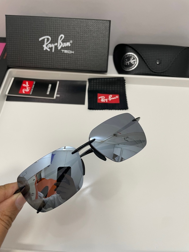 Солнцезащитные очки Ray-Ban без оправы поляризованные
