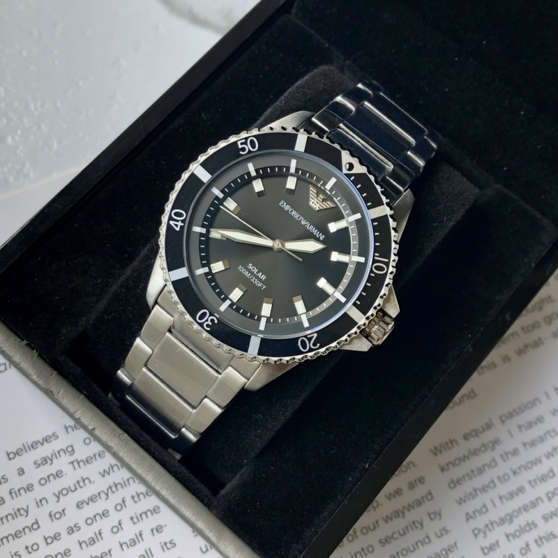 Часы Armani