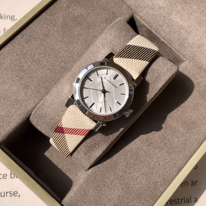 Часы Burberry
