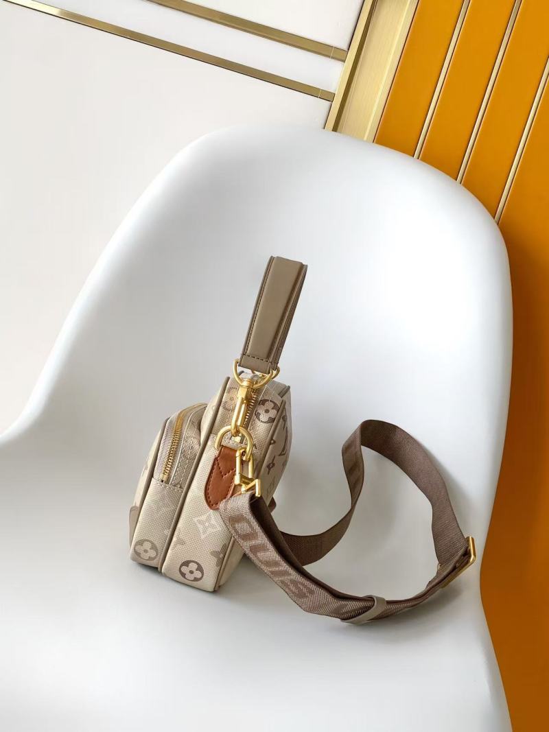 Сумка Monogram Heritage с принтом и ручками Louis Vuitton