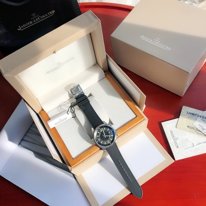 Часы Jaeger-LeCoultre