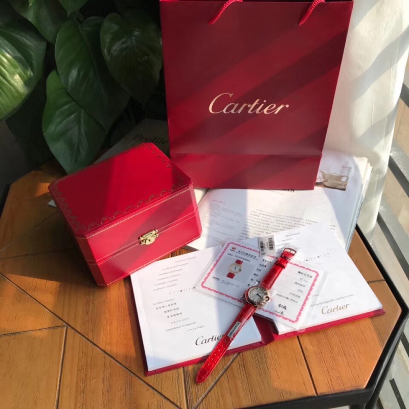 Часы Cartier