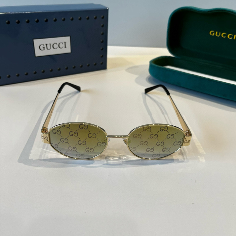 Gucci женские солнцезащитные очки с принтом GG