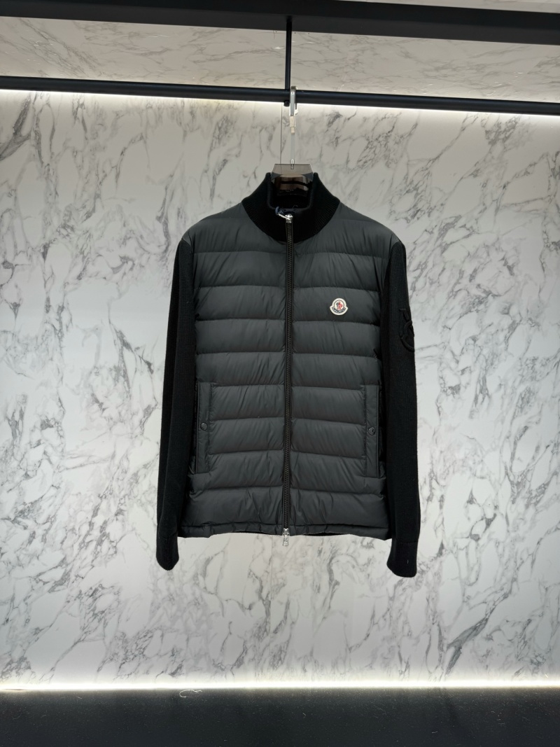 Жилет Moncler