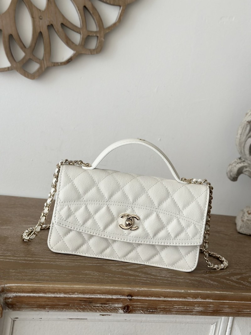 Белая сумка через плечо с ручкой и цепью Chanel