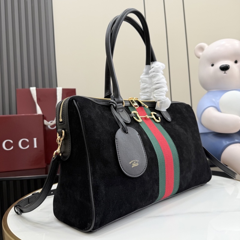 Сумка Gucci с полосой и фурнитурой