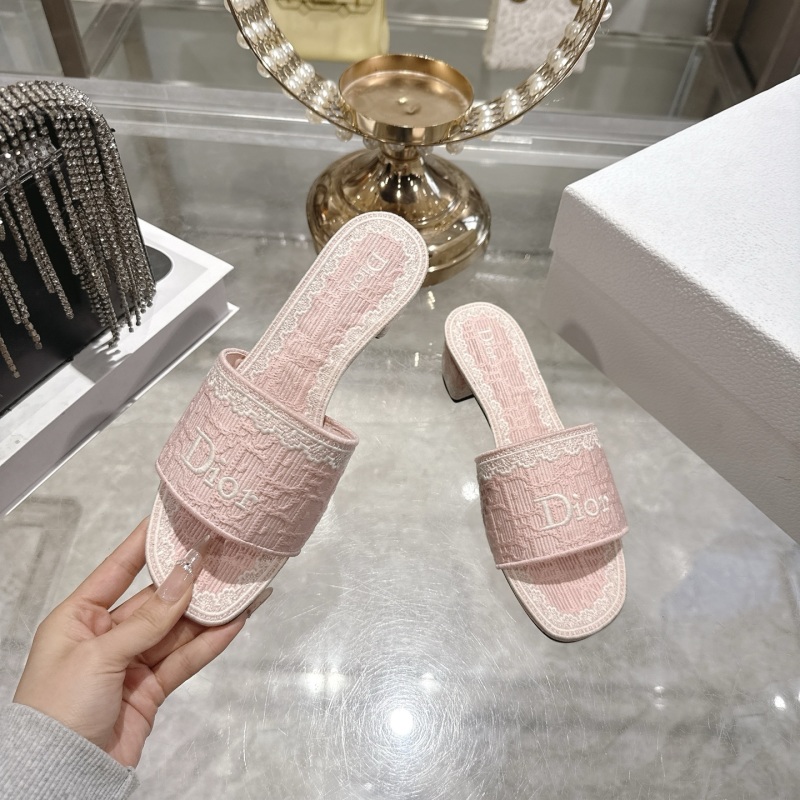 Пара мюли с вышивкой Dior