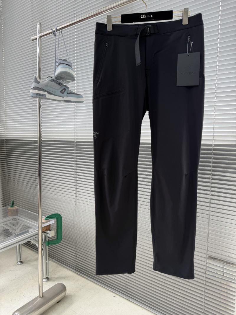 Мужские брюки GAMMA SL PANT легкие с ветрозащитой и водоотталкивающей пропиткой Arc'teryx