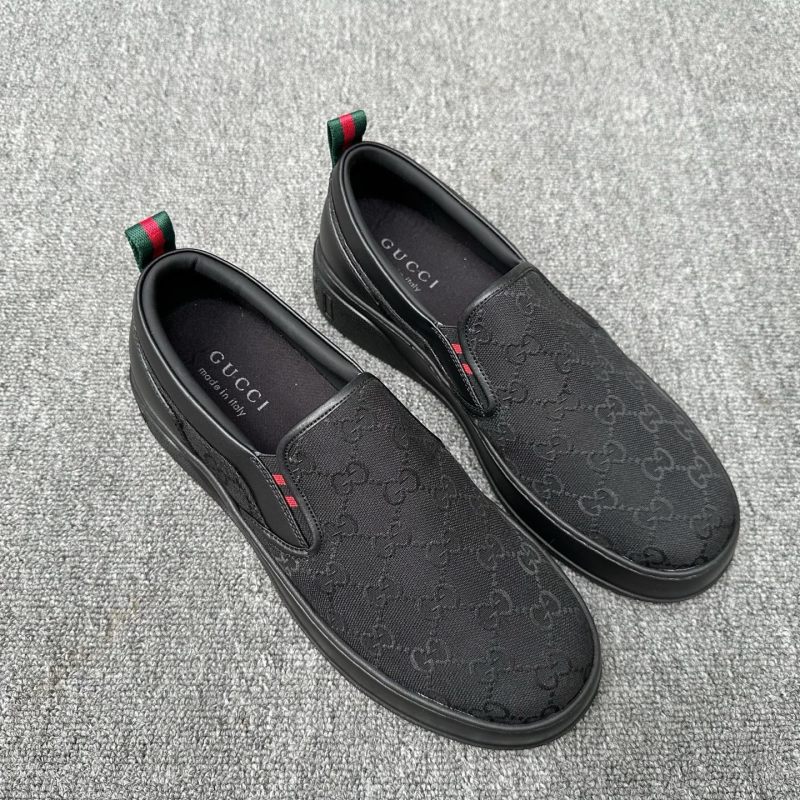 Черные мужские кроссовки Gucci