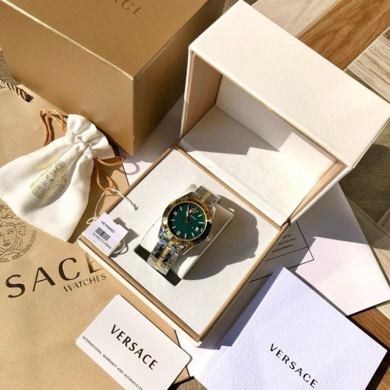 Часы Versace