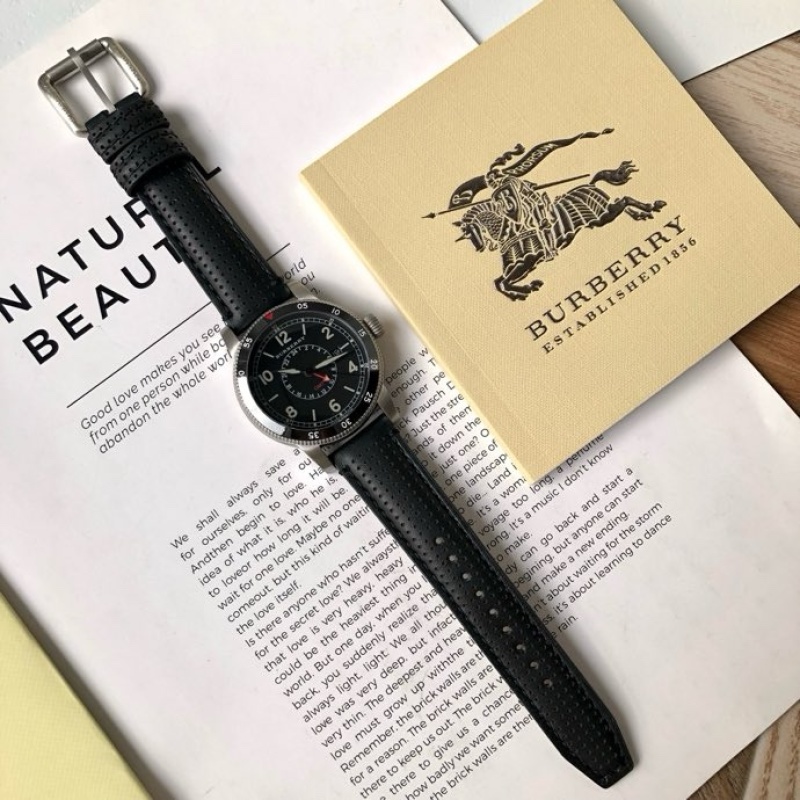 Часы Burberry