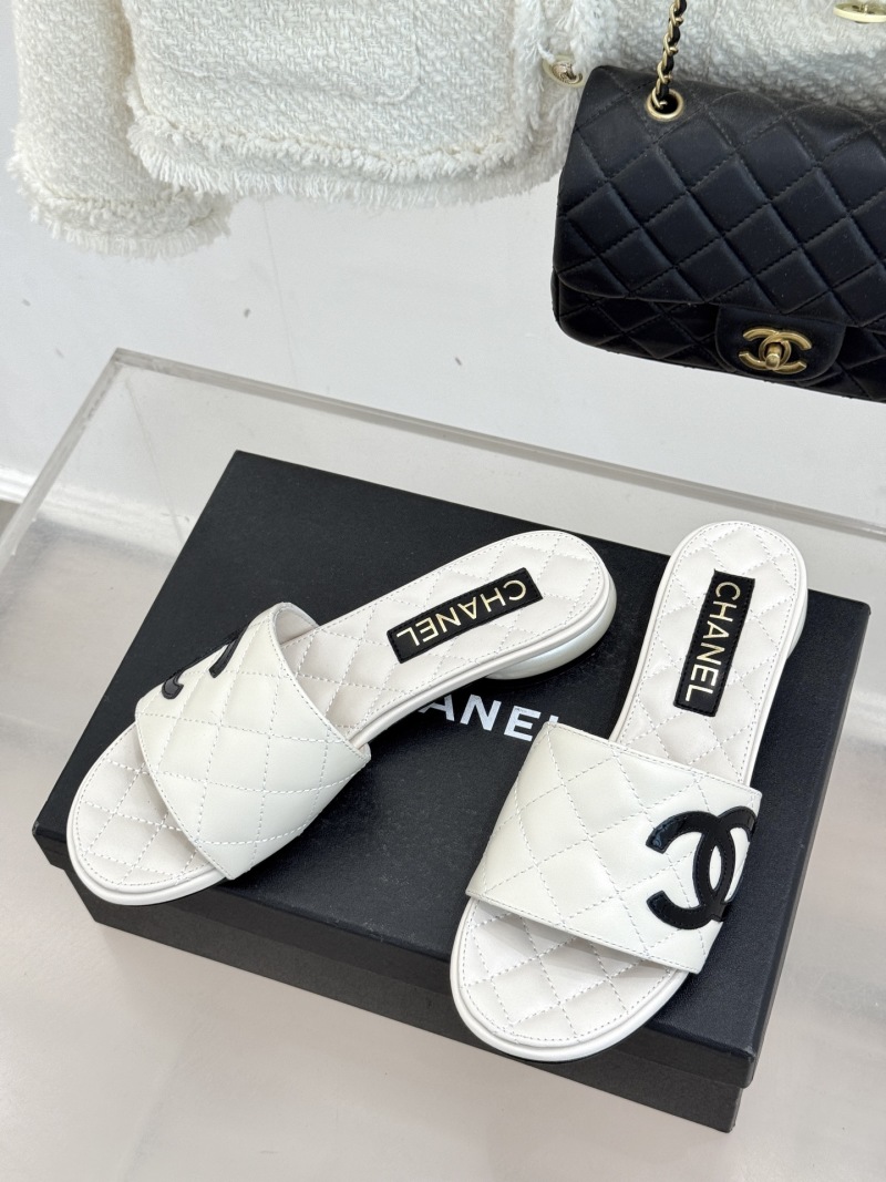 Женские босоножки в классическом стиле с логотипом Chanel
