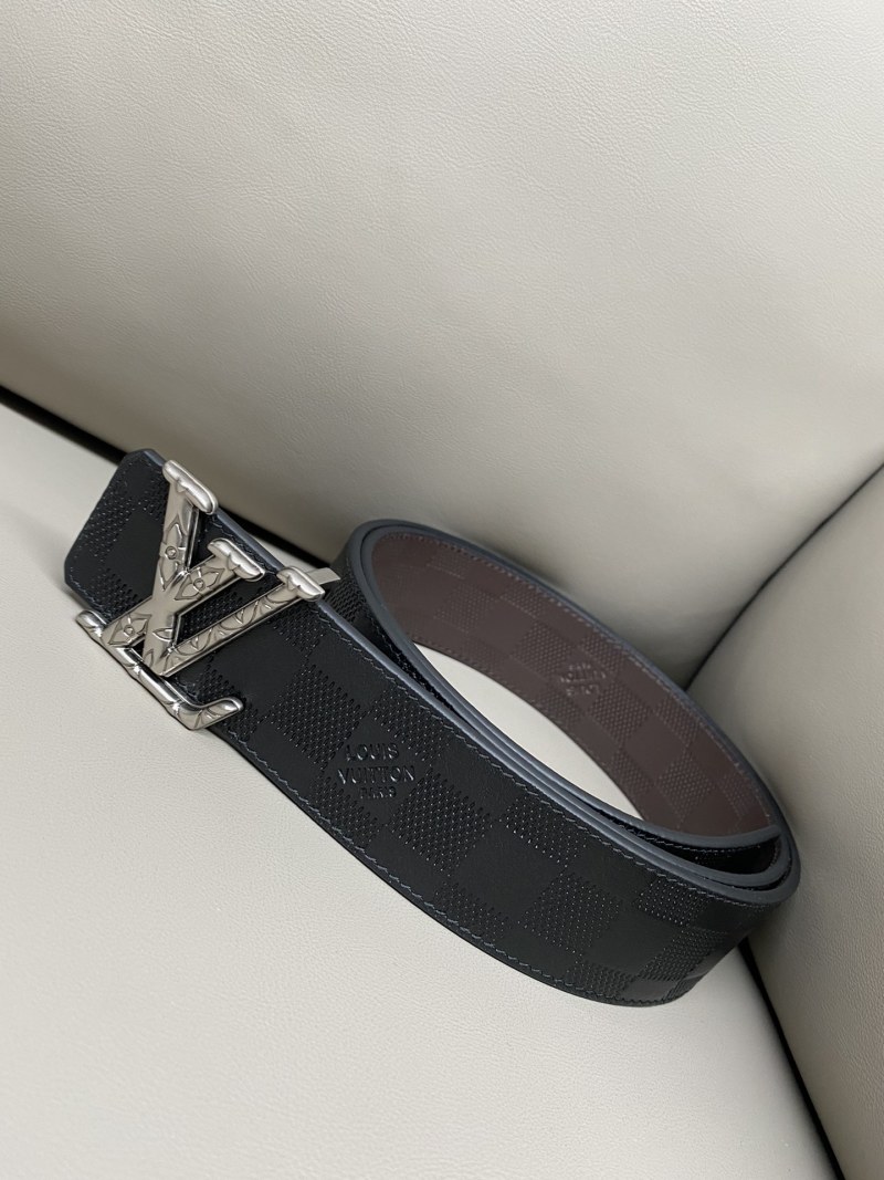 Двусторонний кожаный ремень с пряжкой LV Louis Vuitton