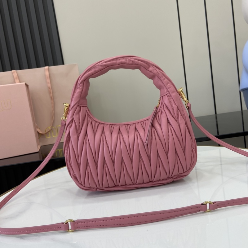 Сумка Miu Miu розовая плетеная