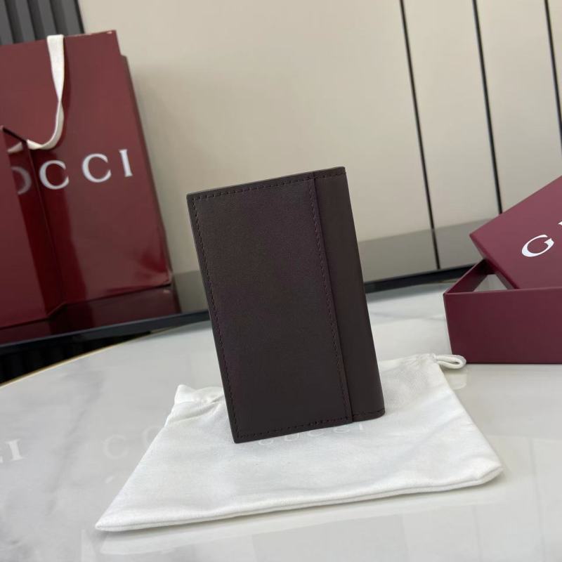 Портмоне Gucci с металлической фурнитурой